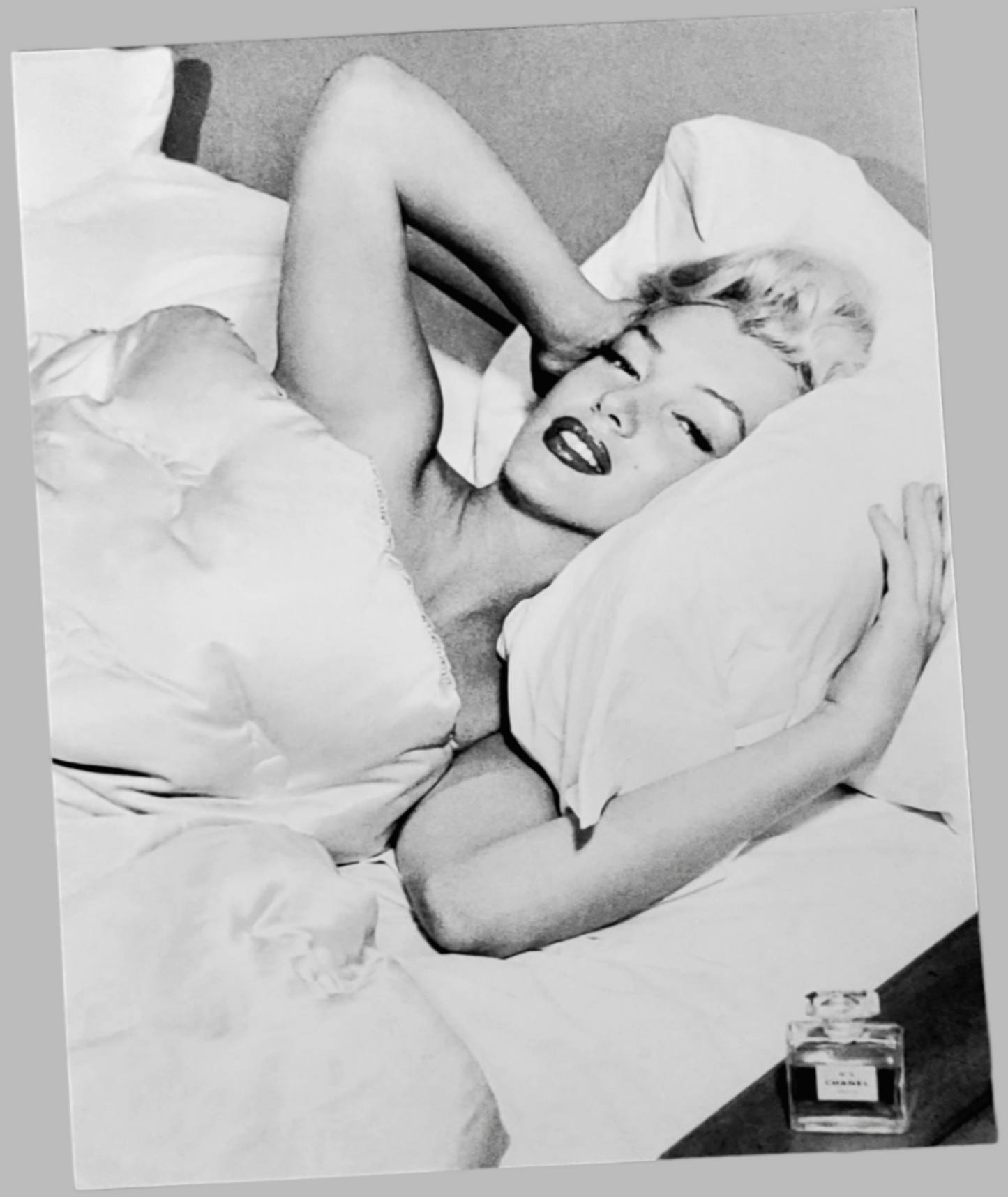 Authentic Marilyn Monroe Chanel No.5 Advert 1953 Print For Sale In AREA51GALLERY New Orleans